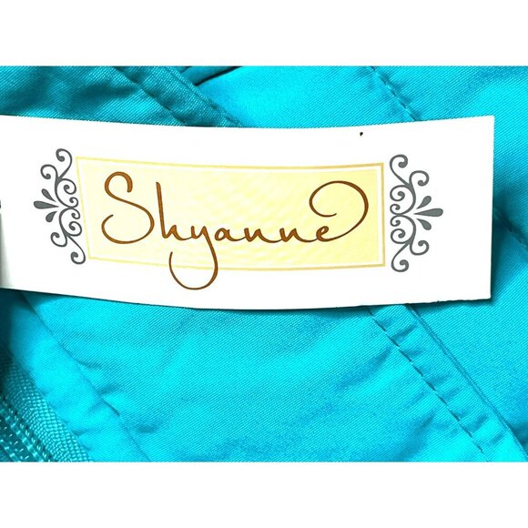 Shayanne Womens Puffer Vest size 8-10 Pockets Western Cowgirl Turquoise NWT - Picture 10 of 13